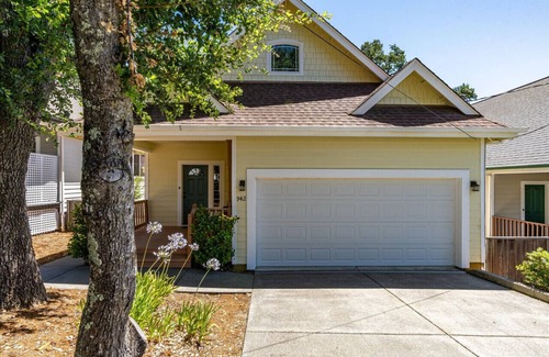 Glen Ellen House | Glen Ellen Retreat #2 King Beds