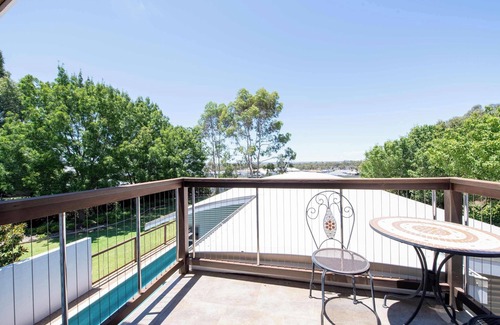 Dubbo House | Glenabbey - Lap & Plunge Pool, Close to Zoo