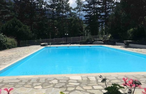 Bourg-Saint-Maurice Apartment | Glieres Bourg Saint Maurice studio with pool