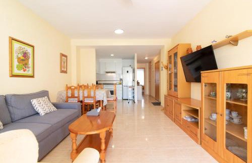 Canet de Berenguer Apartment | Global Properties, Piso practico, con terraza y piscina en la playa de Canet