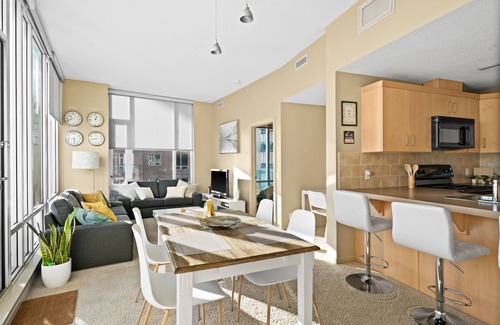 Victoria Park Apartment | GLOBALSTAY. Gorgeous Downtown Condos. Free parking