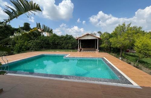 Noida Villa | GoBravo 16- 3BHK Farm with Pool & Lawn- Sector 150 Noida
