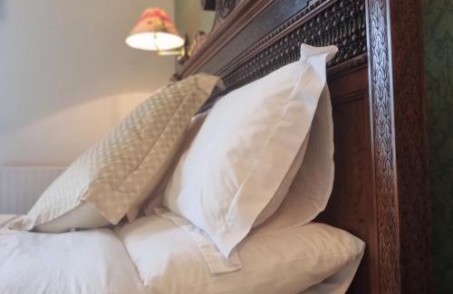 Chester Bed & Breakfast | Golborne Manor Bed and Breakfast