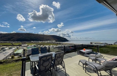 Aberystwyth House | Gold Accessible 2 Bed