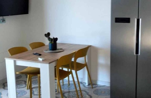 Torre Pali House | Gold Beach House 2 - Two Bedroom House, Sleeps 4