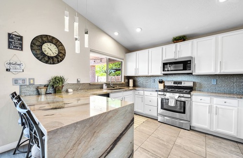 Gold Canyon House | Gold Canyon Superstition Foothills Retreat w/Pool