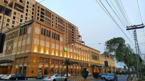 Lahore Apartment | Gold Crest Luxuries APT with high end Amenities & Mall