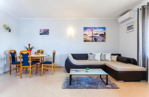 Brna Apartment | Gold & Silver Apartments