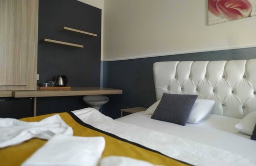 Buyukcekmece Hotel | Gold Suite