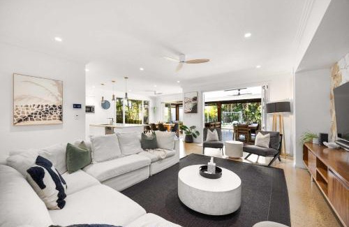 Golden Beach House | Golden Beach Luxury for Families