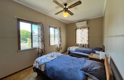 Golden Beach House | Golden Beach Villa