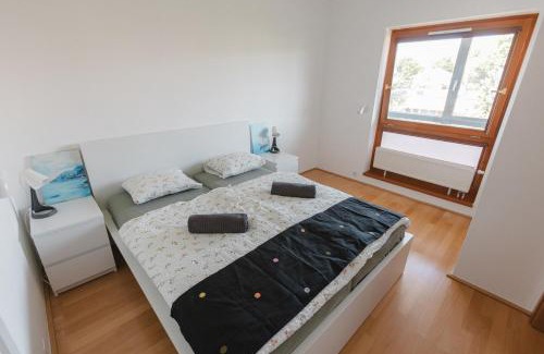 Balatonfured Apartment | Golden Bridge Apartman and Wellness