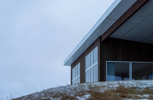 Fludir Villa | Golden Circle Villa - Hot Tub & Sauna