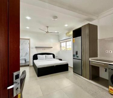 Teshie Hotel | Golden Crystal Hotel