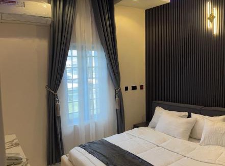 Akahia Apartment | Golden Horizon