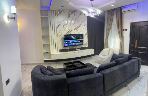 Akahia Apartment | Golden Horizon