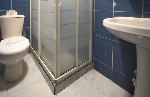 Giza Hotel | Golden Pyramids Inn