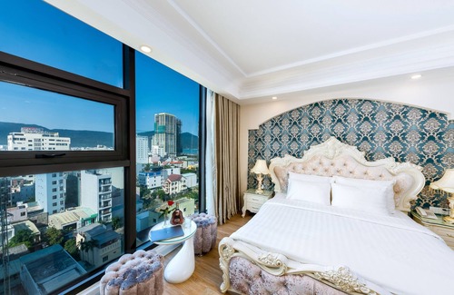 Son Tra Hotel | ⭐ ⭐ ⭐ ⭐ GOLDEN ROSE HOTEL - CÁCH BÃI BIỂN 300M