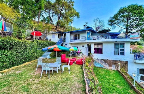 Kumarhatti Villa | Golden Zenith Villa