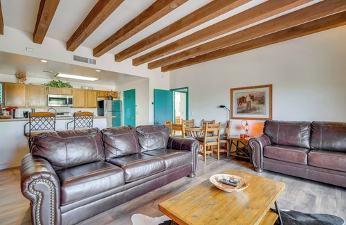 Starr Pass House | Golf Course & Mtn Views - Tucson Getaway!