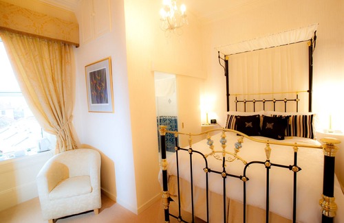 Prestwick House | Golf View Guest House