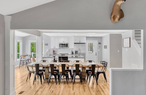 Quail Ridge House | Gone Coastal LKG | Great Location | Freshly Renovated