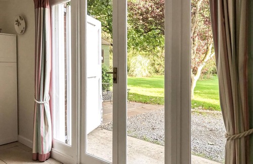 Chichester Cottage | Goodwood Coach House