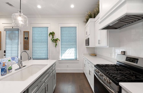 Saint Simons Heights House | Gorgeous 4 bed/3.5 bath Home with Private Pool