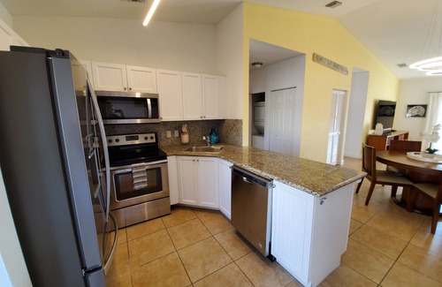Alice Town Villa | "Gorgeous and Open" 2 Bedroom/2 Bath Villa