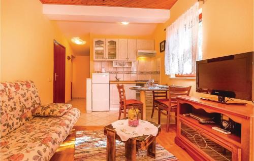 Klanfari Apartment | Gorgeous Apartment In Dramalj