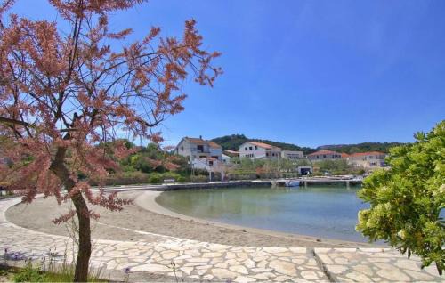 Lukoran Apartment | Gorgeous Apartment In Lukoran With House Sea View