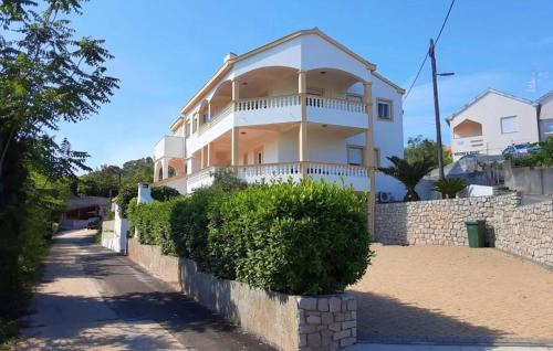 Lukoran Apartment | Gorgeous Apartment In Lukoran With House Sea View
