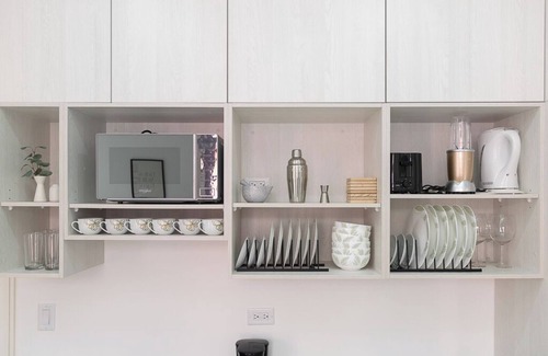 Santa Ana Apartment | Gorgeous Apt Studio with private rooftop in Santa Ana - Downtown property - Revitalizing in process