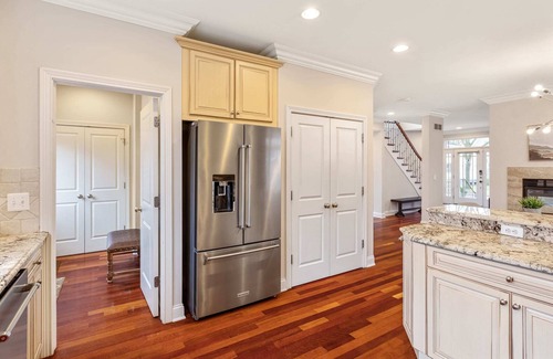Birmingham House | Gorgeous Birmingham Residence w/Home Gym