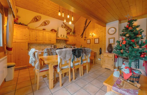 Les Gets Ski Chalet | Gorgeous CHALET, stunning views 80 meters from the ski slopes hot tub, parking."