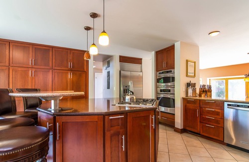 Saunderstown House | Gorgeous Contemporary. stunning space indoors and out!