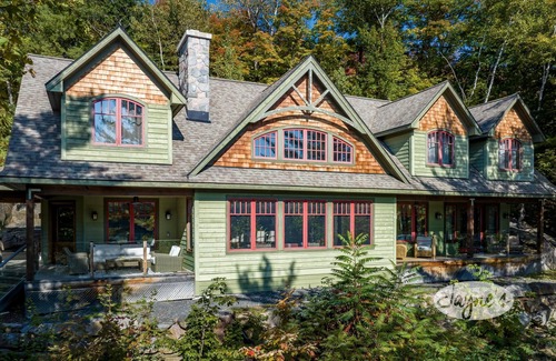 Rosseau Cottage | Gorgeous Cottage on Lake Rosseau with Picturesque Views!