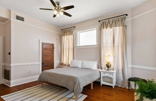 Faubourg Livaudais Apartment | Gorgeous Garden District Apt Steps to St Charles