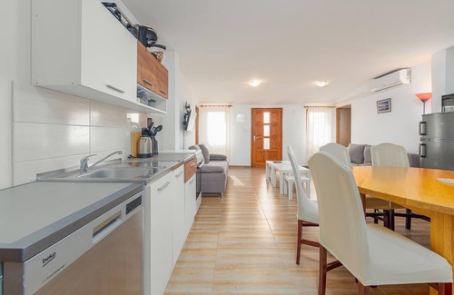 Polaca House | Gorgeous home in Biograd na moru