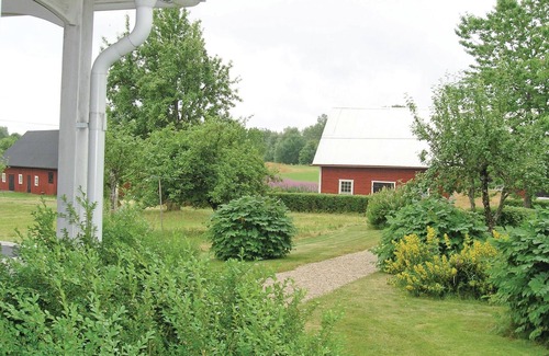 Bodafors House | Gorgeous home in Bodafors with kitchen