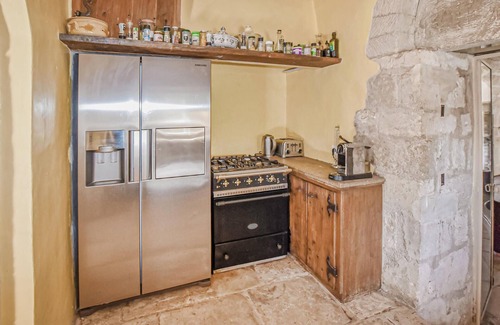 Bonnieux House | Gorgeous home in Bonnieux with sauna