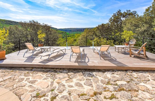 Bonnieux House | Gorgeous home in Bonnieux with sauna