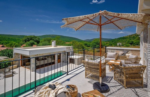 Businci House | Gorgeous home in Cera with WiFi