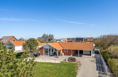 Bork Havn House | Gorgeous home in Hemmet with WiFi