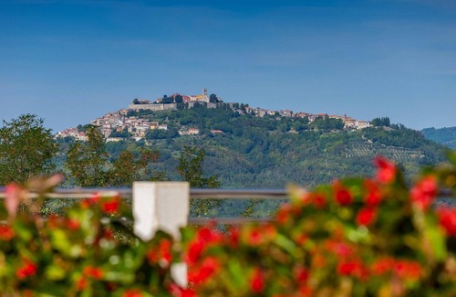 Kaldir House | Gorgeous home in Motovun