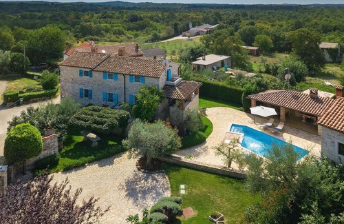 Kirmenjak House | Gorgeous home in Porec