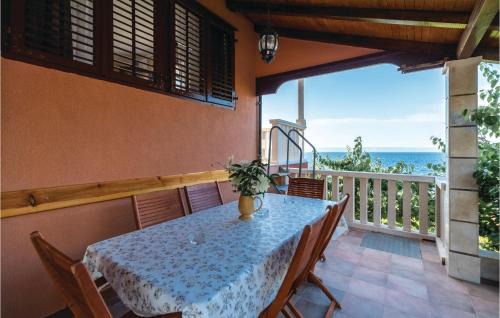 Prigradica House | Gorgeous Home In Prigradica With Wifi