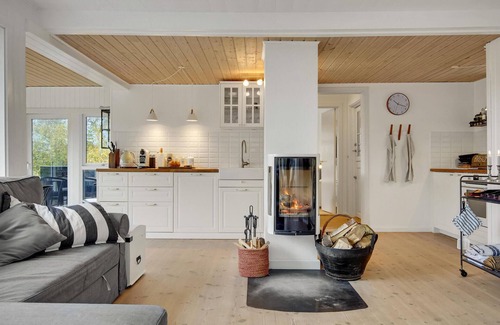 Rageleje House | Gorgeous home in Vejby with WiFi