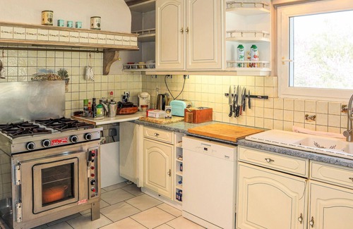 Vernegues House | Gorgeous home in Vernègues