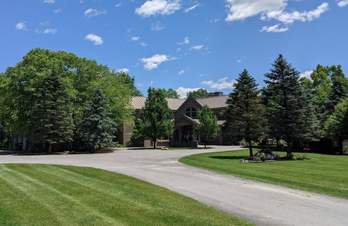 Stillwater House | Gorgeous luxury private Saratoga estate - reserve now for summer 2023!